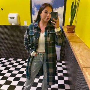 Oversized Green Plaid Overcoat - Size M/L